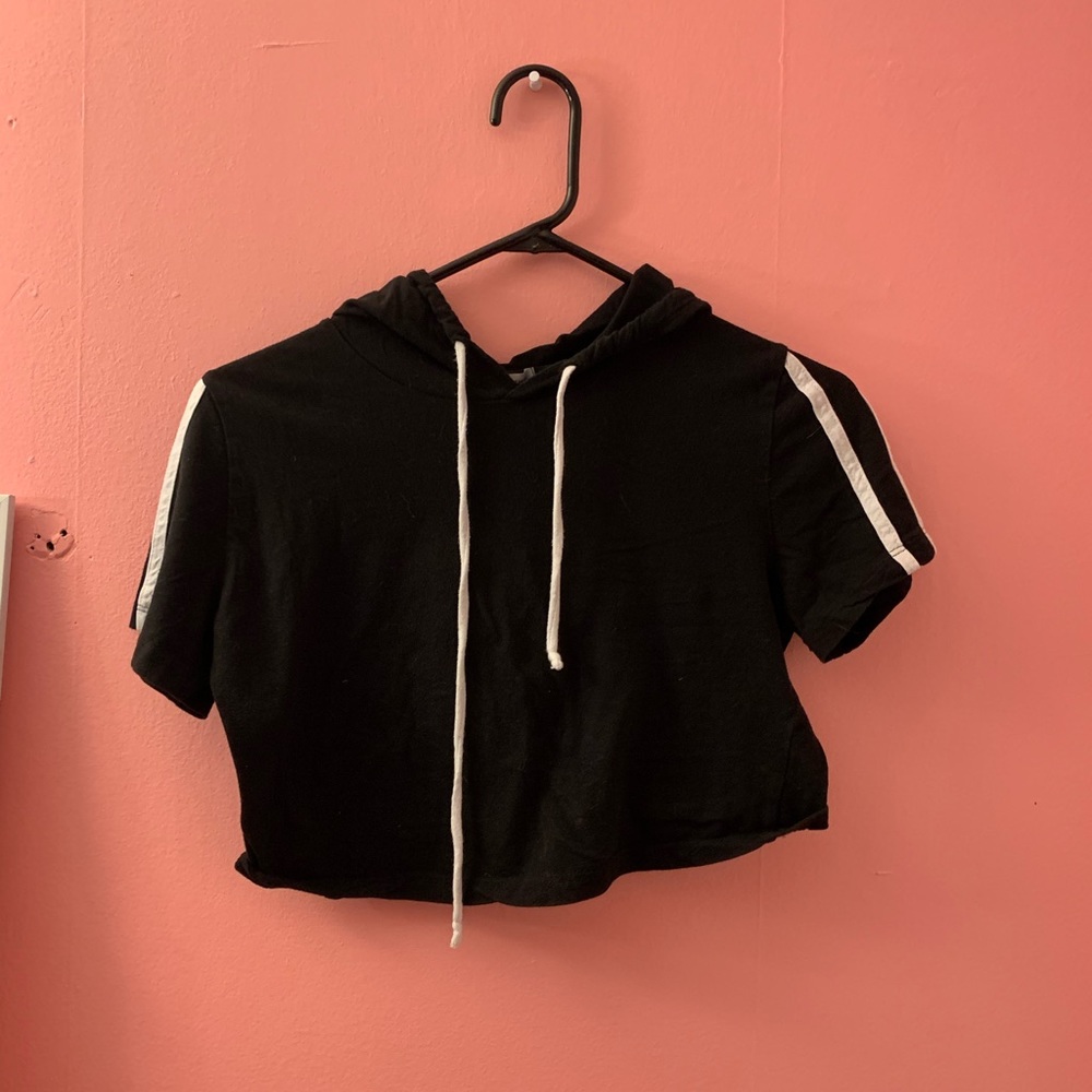 Charlotte Russe Sporty Crop Top